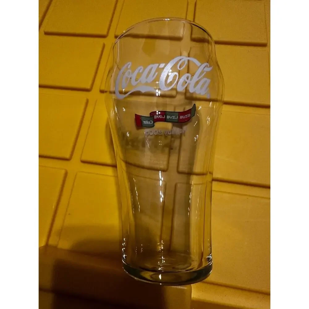 Coca Cola Give Live Love Coke Holiday 2005 Glass